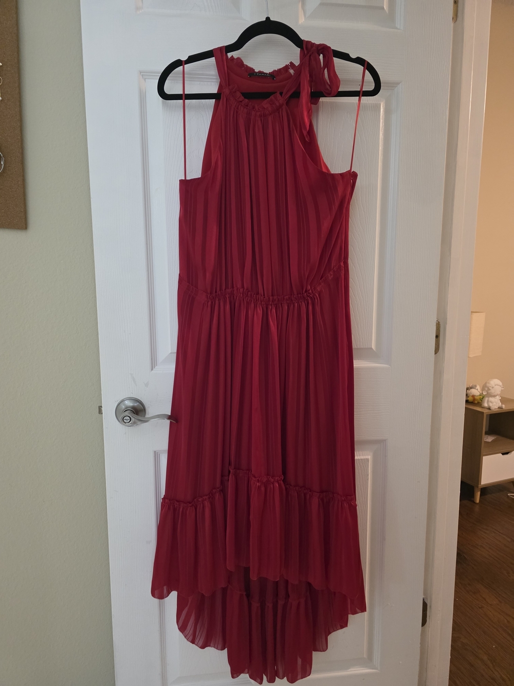 T Tahari Fuchsia Halter High-Low Pleated Dress